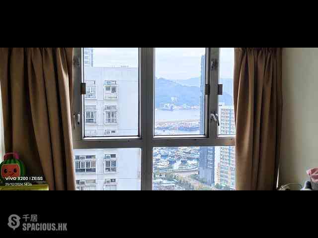 Mong Kok - Tak Bo Building 01