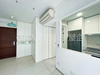 Soho - Centrestage 02