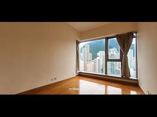 Sai Ying Pun - Island Crest Block 2 03