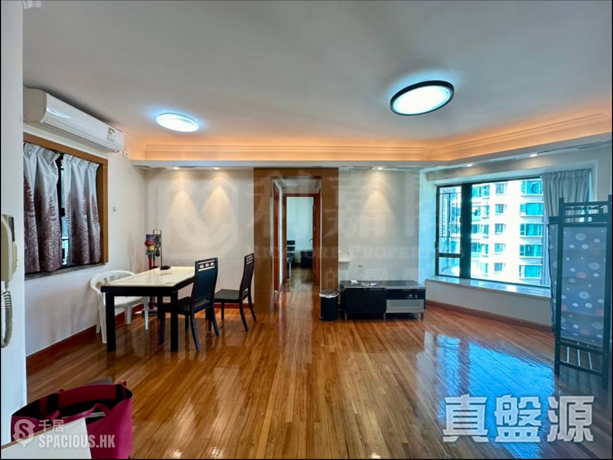 Tsing Yi - Villa Esplanada Phase 1 Block 2 01