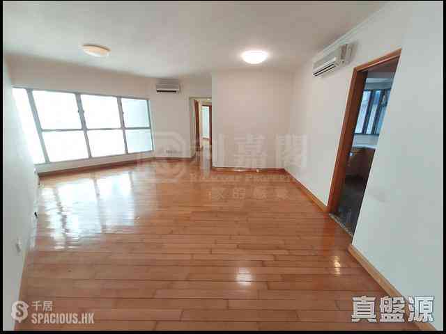West Kowloon - The Waterfront Phase 2 Block 6 02