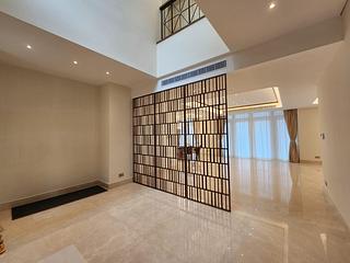 The Peak - 28, Gough Hill Road 04
