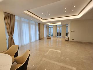 The Peak - 28, Gough Hill Road 05