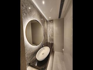 The Peak - 28, Gough Hill Road 10