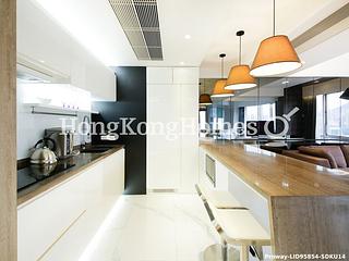 Wan Chai - Convention Plaza Apartments 11