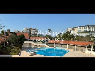 The Peak - Strawberry Hill 02