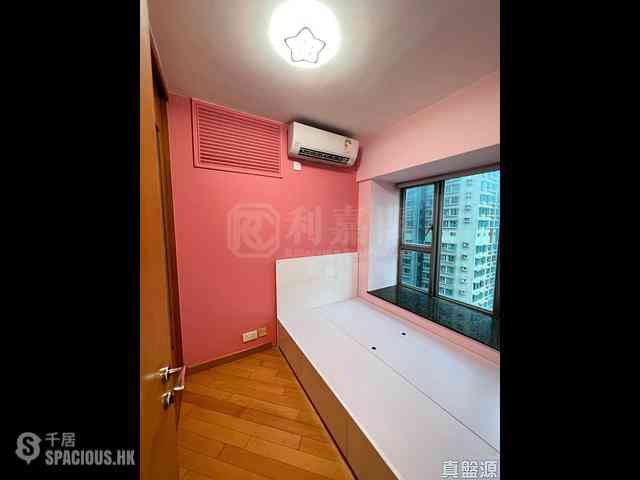 Tseung Kwan O - Park Central Phase 1 Block 7 01