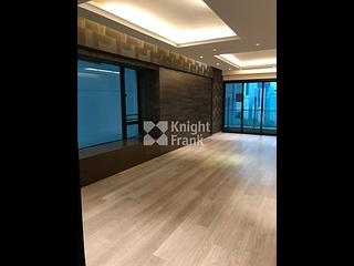 Mid Levels Central - 11, Macdonnell Road 02