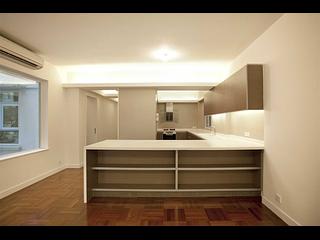 Mid Levels Central - Kam Yuen Mansion 03