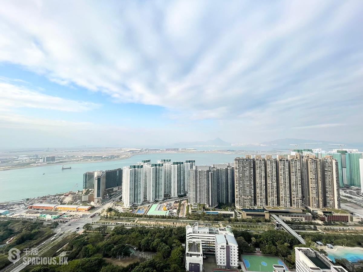 Tung Chung - Caribbean Coast Phase 3 Carmel Cove Tower 10 01