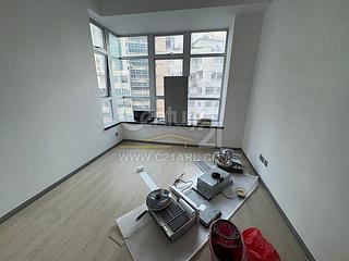 Wan Chai - J Residence 04