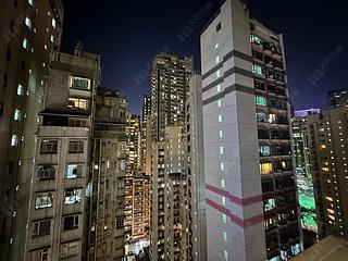 Wan Chai - The Avenue Phase 2 Block 2 02