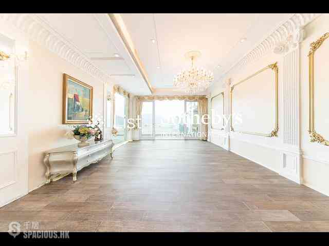 Stanley - Rosecliff 01