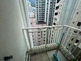 Sai Ying Pun - Reading Place 02