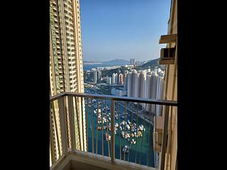 Sai Wan Ho - Grand Promenade Block 1 03