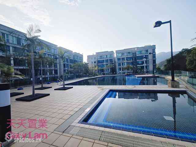 Clear Water Bay - Hillview Court 01