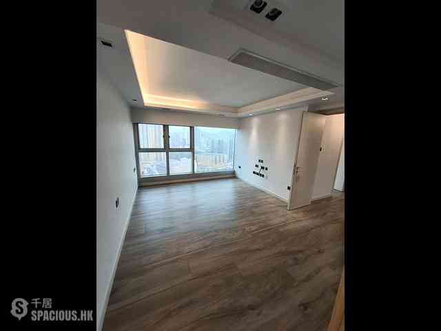 West Kowloon - The Waterfront Phase 1 Block 3 10