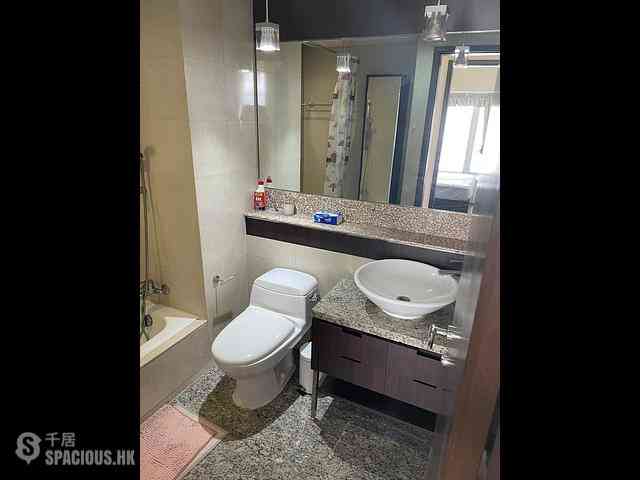 Hung Hom - The Metropolis Residence Block 2 06