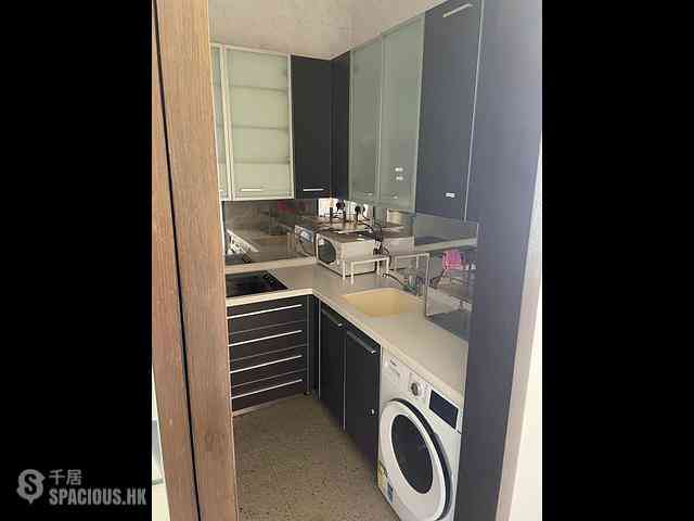 Hung Hom - The Metropolis Residence Block 2 07