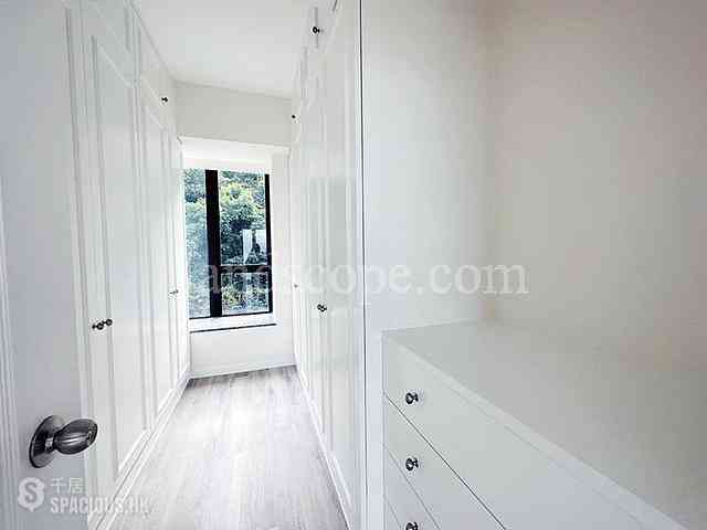 Mid Levels Central - The Harbourview 05
