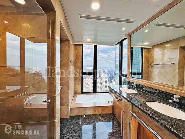Mid Levels Central - The Harbourview 06