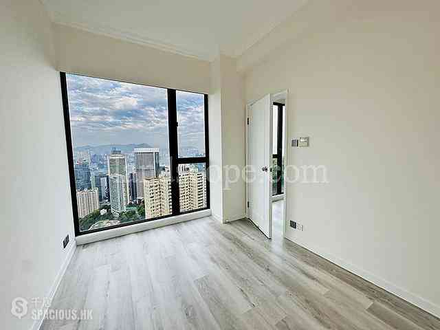 Mid Levels Central - The Harbourview 09