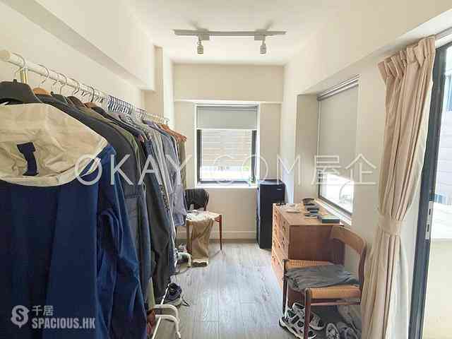 Sai Ying Pun - 345, Queen's Road West 11