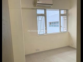 Sai Ying Pun - Kingsfield Tower Block B 03