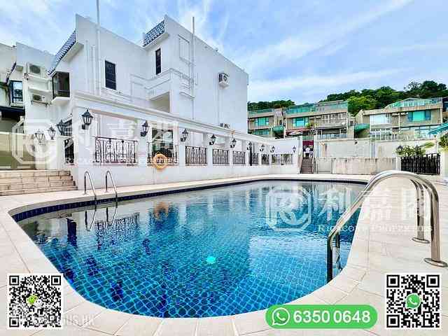 Clear Water Bay - Billows Villa 01