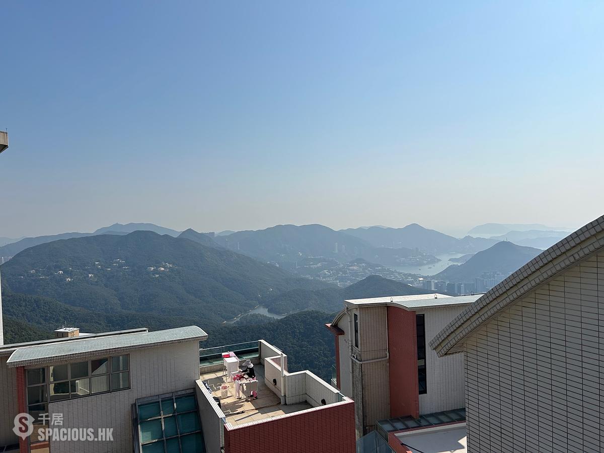 The Peak - Sunshine Villa 01