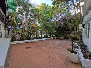 Chung Hom Kok - Jadebeach Villa 02