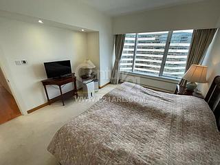 Wan Chai - Convention Plaza Apartments 10