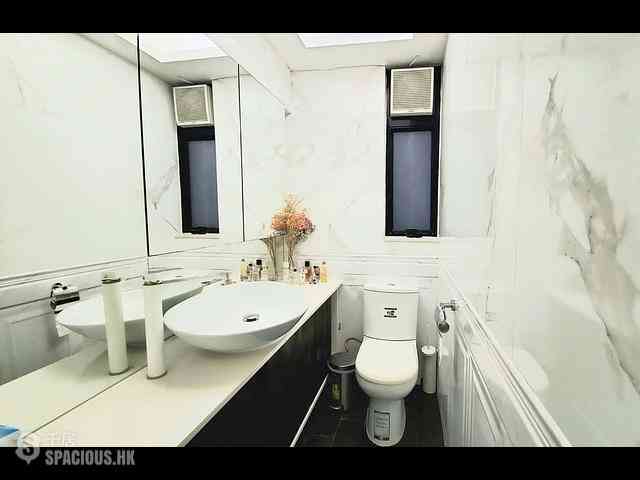 上环 - Kingdom Power Commercial Building 10