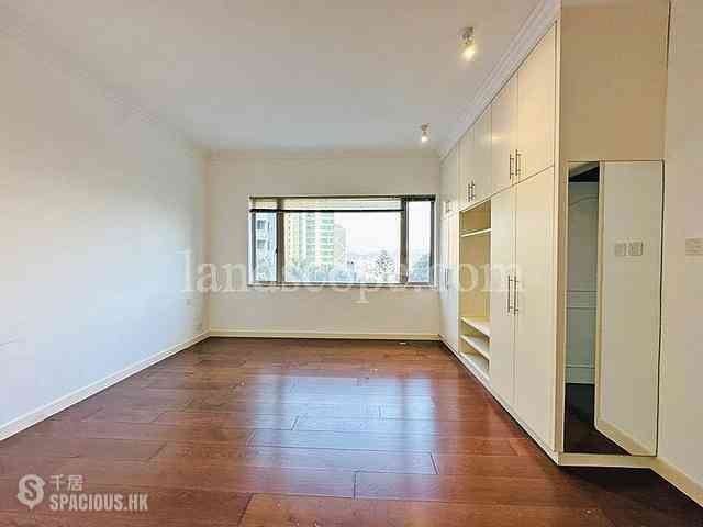 Mid Levels Central - Rose Gardens 05