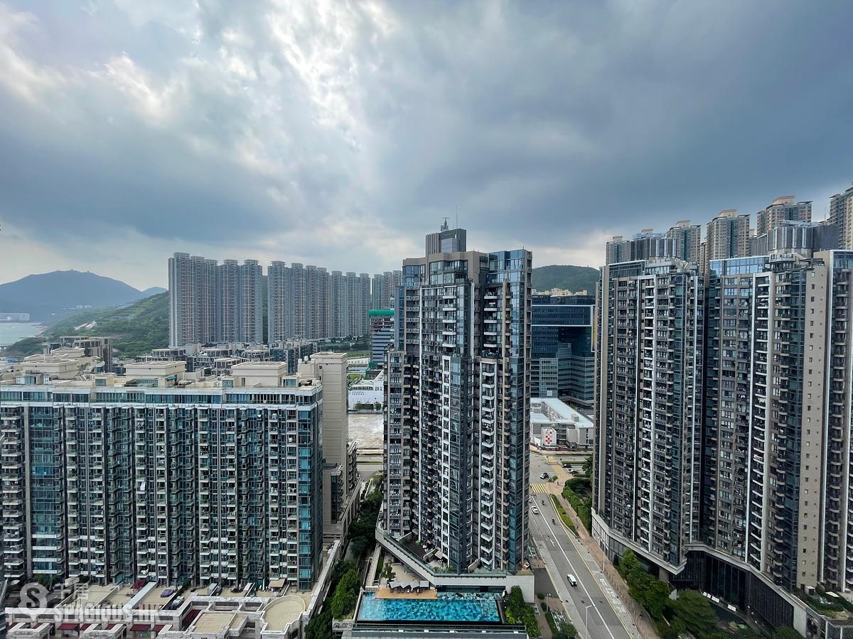 Tseung Kwan O - Twin Peaks 01