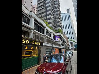 Wan Chai - Tonnochy Towers Block B 03