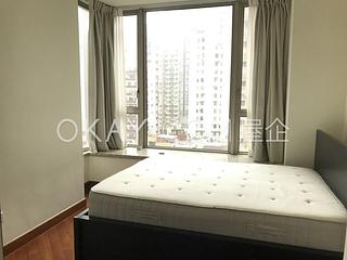 Wan Chai - The Avenue Phase 2 Block 3 04