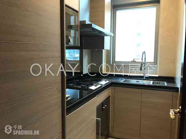 Wan Chai - The Avenue Phase 2 Block 3 06