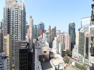 Wan Chai - The Avenue Phase 2 Block 1 08