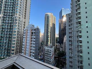 Wan Chai - The Avenue Phase 2 Block 2 07