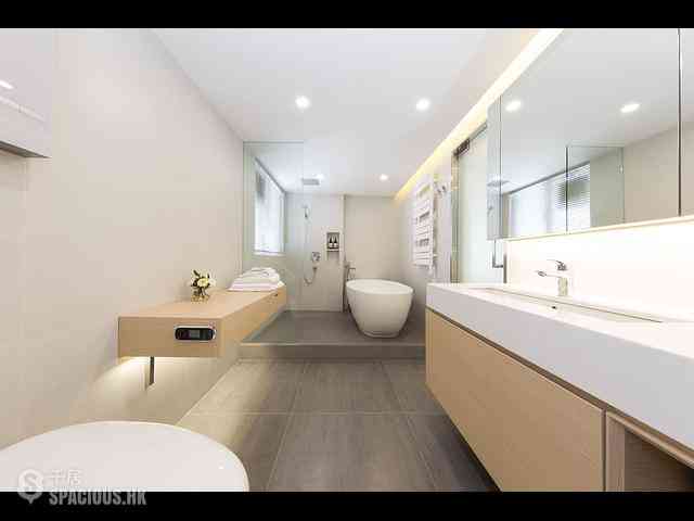 Ho Man Tin - The Astrid Block 1 08