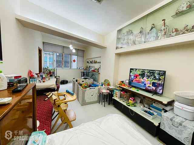 Wan Chai - Yau Kwong Building 03