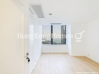 Wan Chai - Convention Plaza Apartments 07