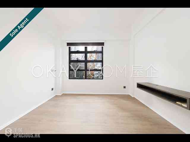 Soho - 122, Hollywood Road 10