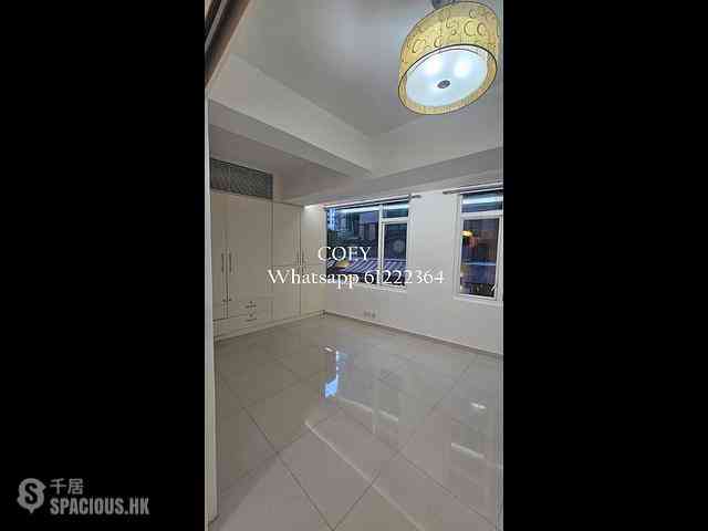Central - 39, Peel Street 07