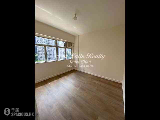 Fortress Hill - Yuet Ming Building 07