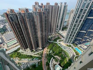 Lohas Park - Lohas Park Phase 2B Le Prime Block 6 04