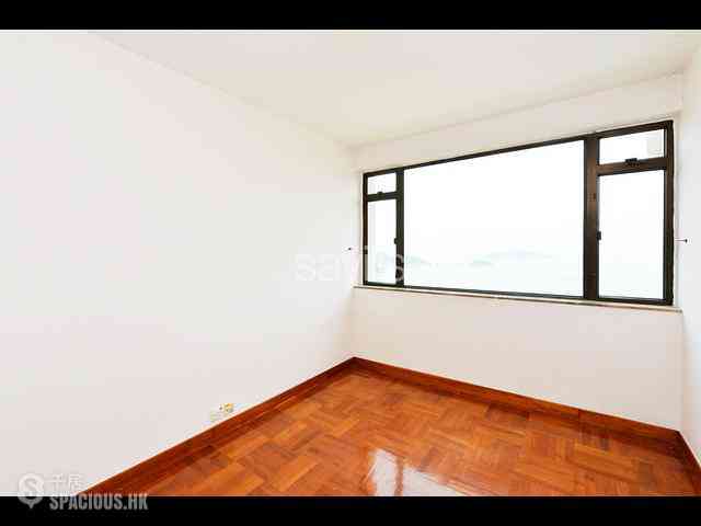 Repulse Bay - Repulse Bay Towers 04