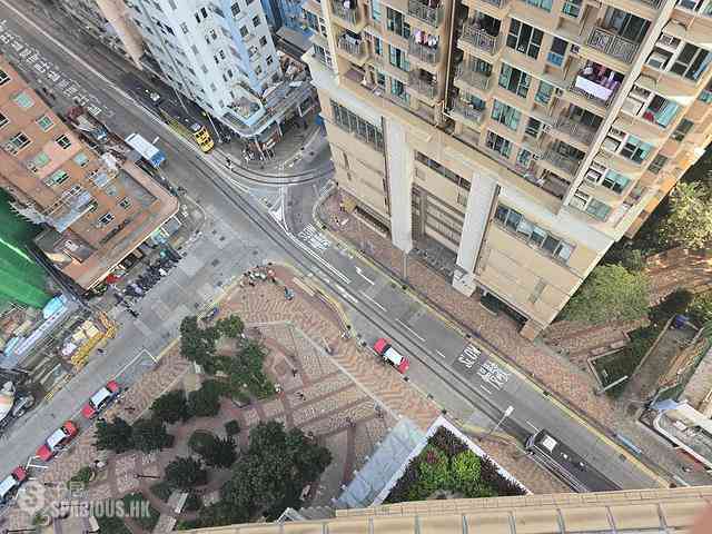 Kennedy Town - The Merton Tower 2 01