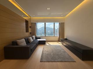 Wan Chai - Convention Plaza Apartments 02